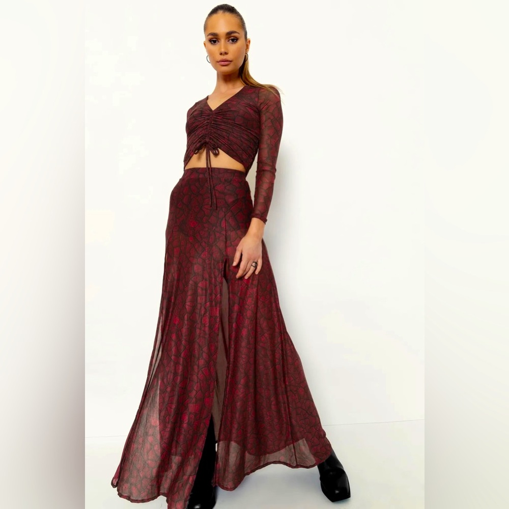 Blackmilk Cracked Earth 2-Piece Set: Top Medium, Skirt size Small